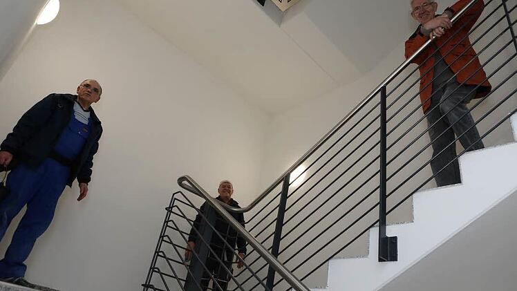 Auch das Treppenhaus ist aus vorgefertigten Modulen zusammengesetzt.  Foto: Barbara Herbst