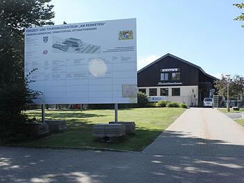 Das bisherige Freizeitzentrum wird zu einem Freizeit- und Tourismuszentrum ausgebaut. Foto: Veronika Schadeck