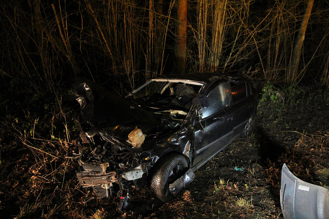 Schwerer Unfall bei Steppach - 28-Jähriger schwerst verletzt