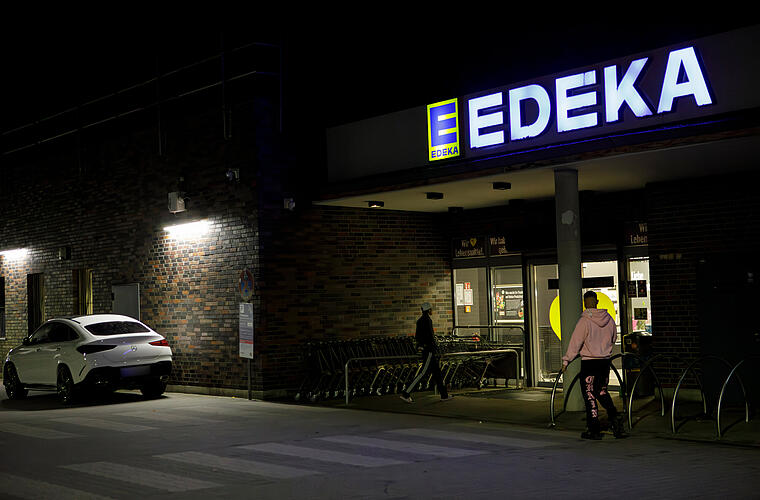 Bamberger Edeka sperrt manche Kassen - ernstes Problem steckt dahinter
