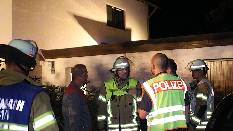 Kellerbrand mit zwei verletzten Personen