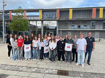 Kitzinger Jugend zeigt Engagement - 35 Schüler ausgezeichnet