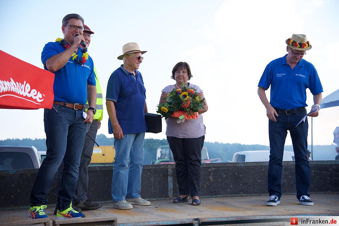 Jubiläumsausgabe: Zum 20. Mal hat die Raiffeisenbank Seebachgrund zu ihrem Ballonmeeting nach Hannberg eingeladen. Mehr als 2000 Menschen waren gekommen.