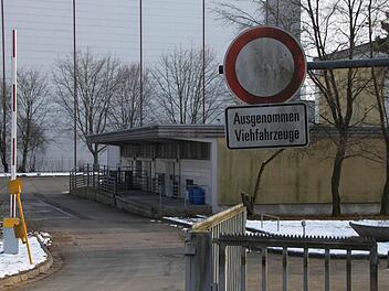 Die Kündigung der Lohnschlächter am Kulmbacher Schlachthof (Bild) war Thema in der Sitzung des Stadtrates. Foto: Alexander Hartmann