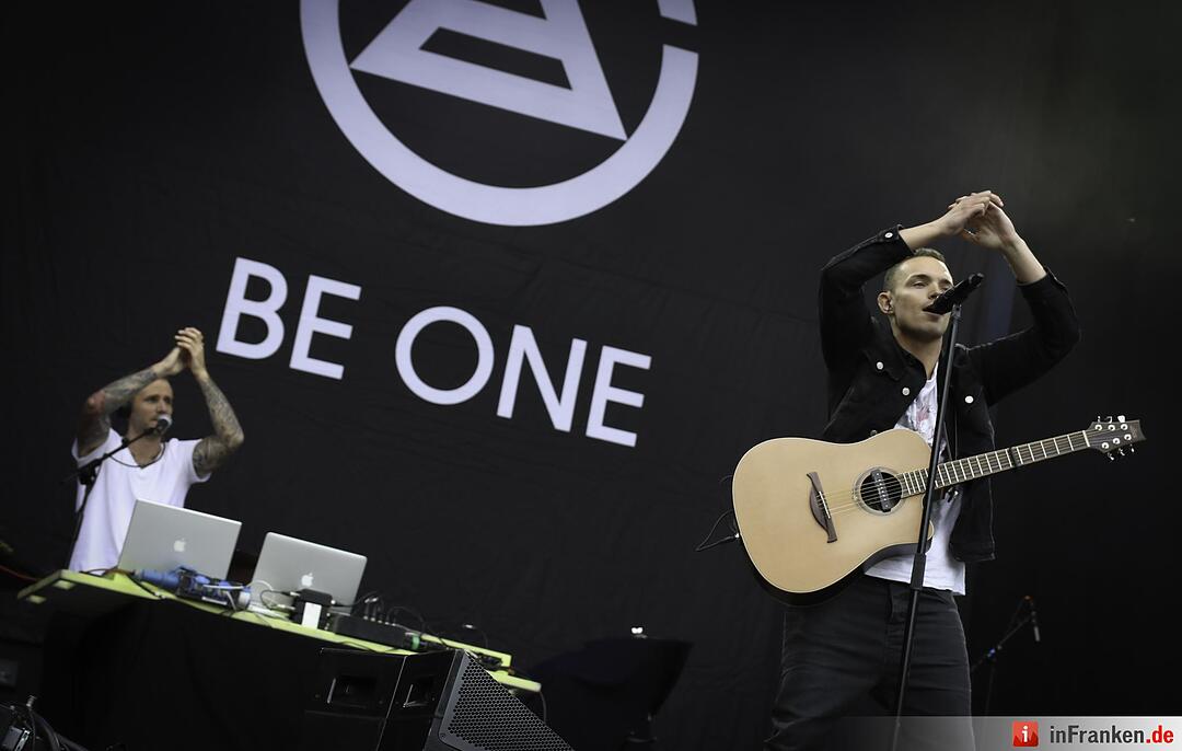 Unheilig und drei Vorbands spieleten am Freitag in Rothenburg ob der Tauber