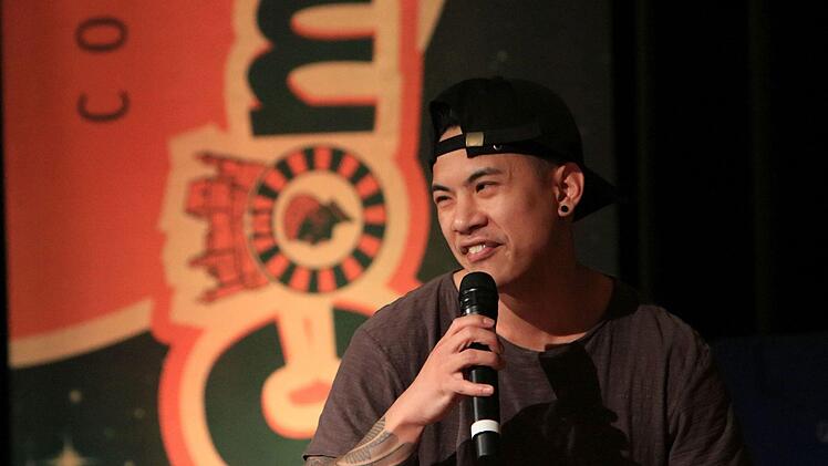 Reichlich Applaus gab es bei der 8. Coburger Comedy-Gala im Kongresshaus Rosengarten.Foto: Jochen Berger