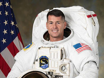 Weltraumastronaut grüßt Nürnberg von der ISS aus Weltraumastronaut grüßt Nürnberg von der ISS aus