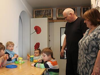 Die Tageseltern Christian und Natalie Kleimann betreuen seit dreieinhalb Jahren Kinder. Foto: Stefan Fößel