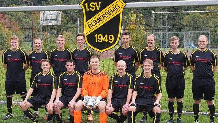 Freiwillige vor: Die Fu&szlig;baller des SV R&ouml;mershag suchen h&auml;nderingend einen neuen Abteilungsleiter. Foto: SV R&ouml;mershag
