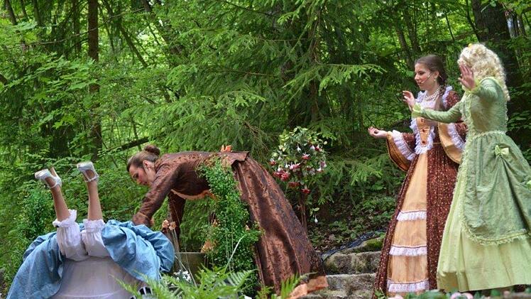 Premiere des Märchens "Froschkönig" auf der Waldbühne Heldritt Foto: Gabi Bertram