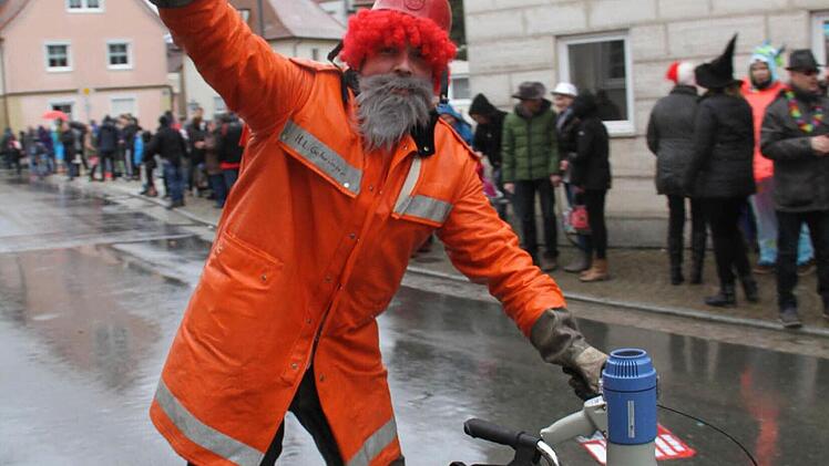 Sorgen um den Nachwuchs macht sich die Ebensfelder Feuerwehr.