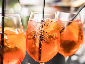 Aperol Spritz krebserregend? Behauptung geht viral