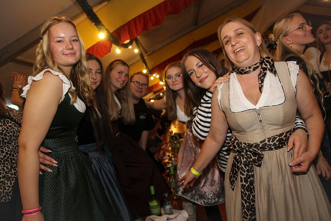Endlich wieder Weinfest in Abtswind.