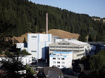 Gerresheimer   Tettau produziert    Glasbehälter für die Kosmetikindustrie. Knapp  600 Menschen arbeiten dort. Foto: Gerresheimer