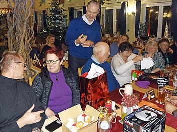 Bis zum Schluss konnte sich niemand sicher sein, dass er sein Geschenk auch behalten darf. Foto: privat