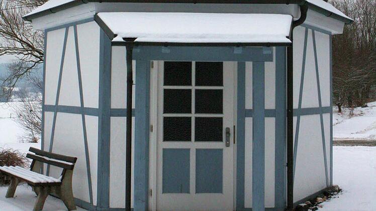 Kommt die Werrabahn durch das Lautertal, ist sie weg: Der Franziskuskapelle steht direkt auf einer der möglichen Trassen.