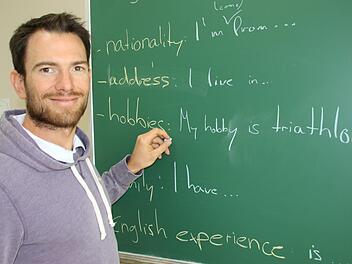 Chris Dels unterrichtet an der Berufsfachschule in Vierzehnheiligen Englisch und Bewegungserziehung.Matthias Einwag