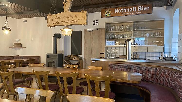 Marktredwitz: Dorfgemeinschaft rettet Stammkneipe nach Schließung - Feierliche Wiedereröffnung angekündigt