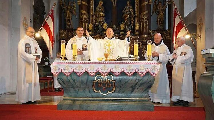 Gottesdienst zum Abschied von Pater Stanislaus. Foto: Marion Eckert