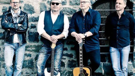 Zahlreiche Bands stehen am Samstag in den Kronacher Gaststätten auf der Bühne. Dazu zählt auch "Gezeiten". Foto: privat