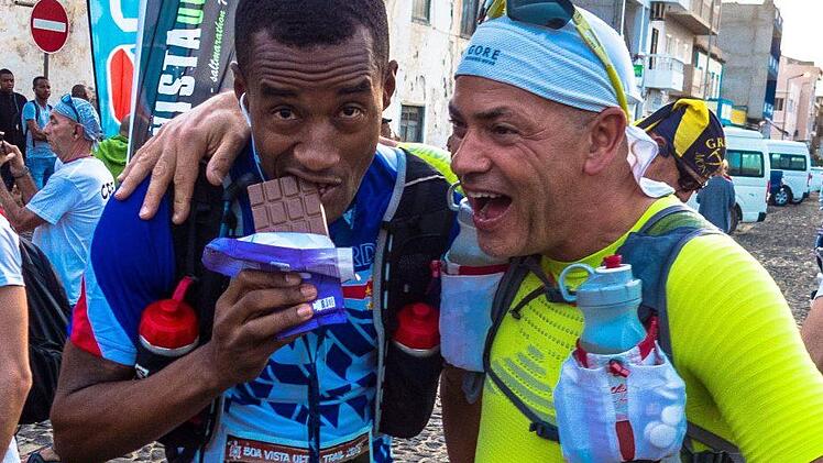 Manche Läufer haben ihr ganz eigenes "Doping".Foto: Markus Süße