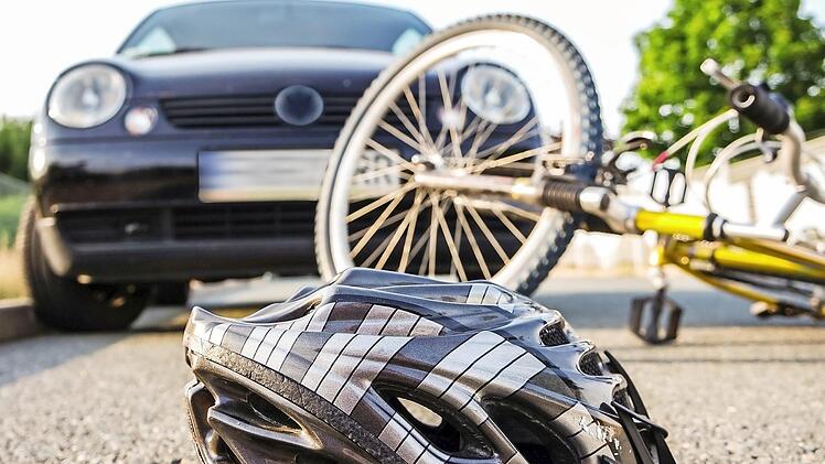 Die Zahl der Verkehrsunfälle im Bereich der Polizei-Inspektion Neustadt, an denen Radfahrer beteiligt waren, stieg im vergangenen Jahr (von 24 im Vorjahr) auf 32 an. Symbolfoto: arborpulchra /Adobe Stock