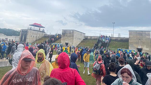 Rock im Park 2022: Starkregen erreicht Festivalgelände - auch schwere Gewitter möglich