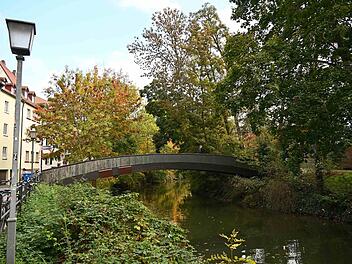 Bamberg: Sanierung des Brucknerstegs - Durchfahrts-Verbot für Boote