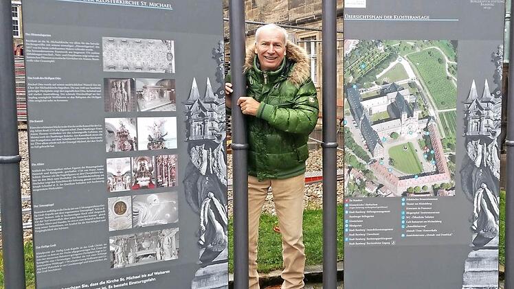 Wolfgang Reichmann am Kloster Michaelsberg Foto: privat