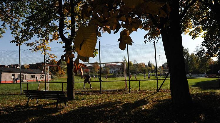 Blick auf das Spiel der Woche in Großwenkheim. Foto: Hopf