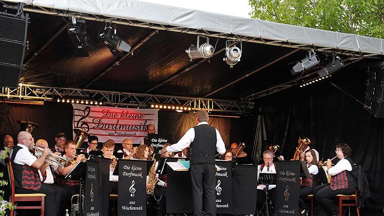 Von Marschmusik bis Pop reicht das Repertoire der Kapelle.  Foto: Evi Seeger