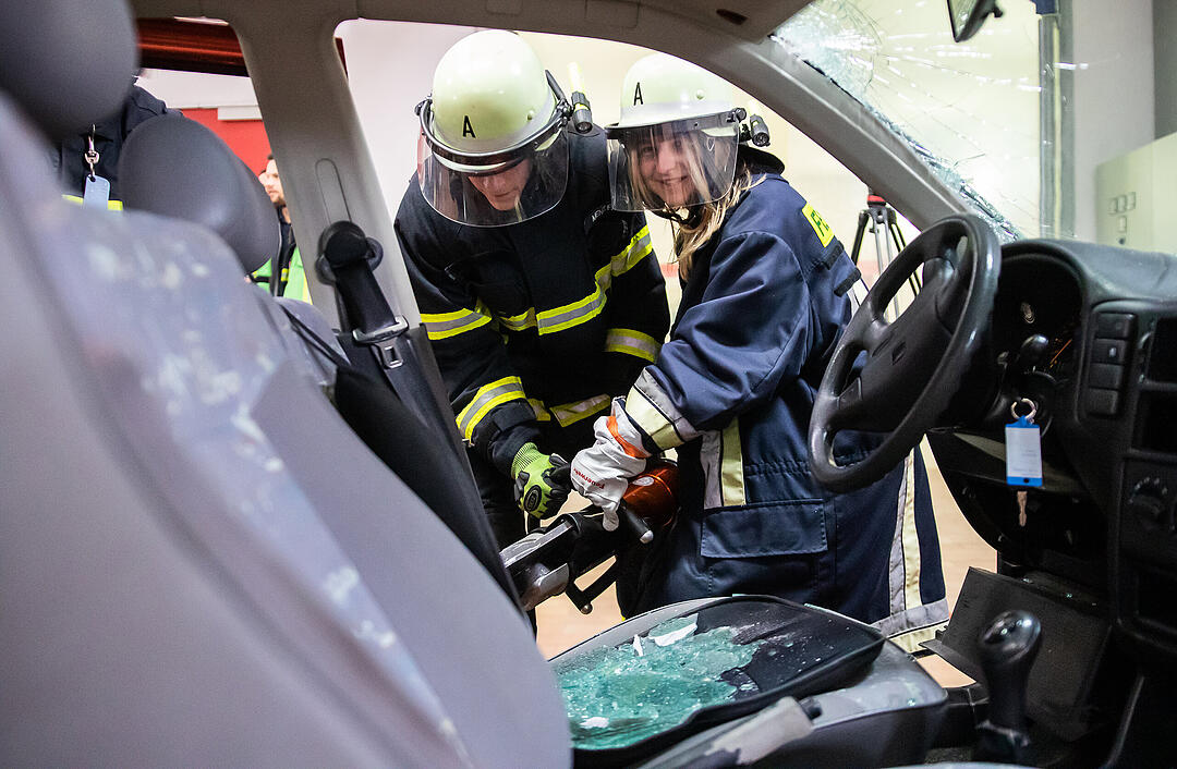 Prinzessinnen bei Feuerwehr
