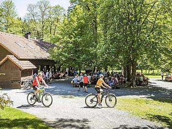 Auch diese Blockh&uuml;tte im Waldnaabtal ist Teil der Entdeckervorschl&auml;ge.