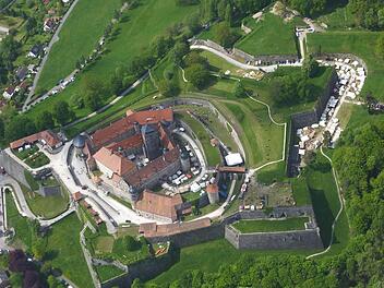 Blick auf die 21 Hektar große Anlage der Festung Rosenberg. Foto: Archiv/Aeroclub