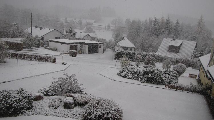 Schnee in WalberngrünHartmut Fischer