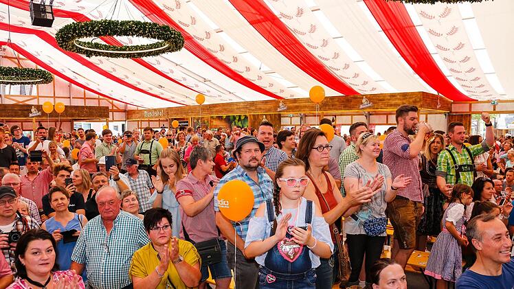Die Kulmbacher Bierwoche ist eröffnet. Foto: Matthias Hoch