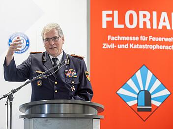 Karl-Heinz Banse, Pr&auml;sident des Deutschen Feuerwehrverbands