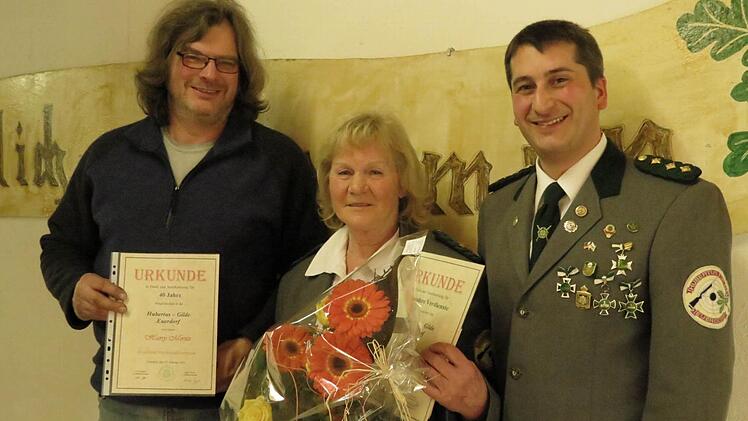 Ausgezeichnet wurden Harry Moritz (l.) und Christa Gigla.