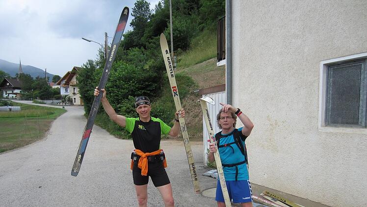 Wollen Brosig und Riedl auf diesen Brettern etwa Skifahren?
