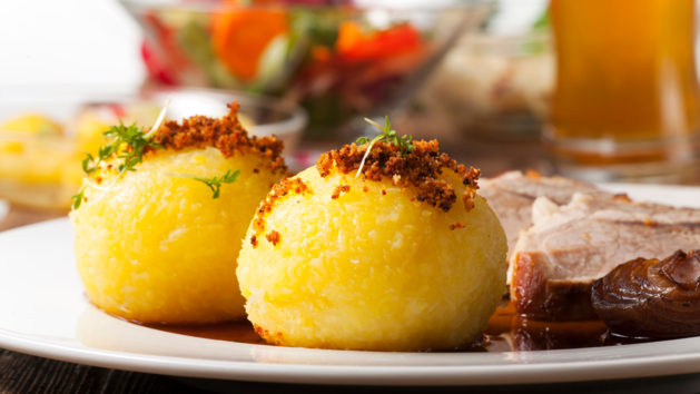 Klöße kochen: So gelingt das fränkische Traditionsgericht