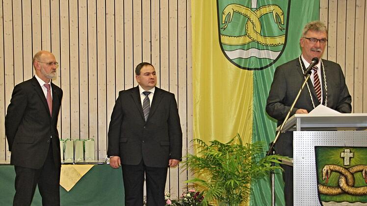 Das Bürgermeisterdreigestirn von Untermerzbach (von rechts): Bürgermeister Helmut Dietz, 3. Bürgermeister Dieter Reisenweber und 2. Bürgermeister Siegfried Kirchner.  Helmut Will