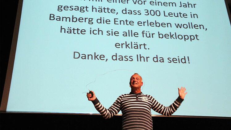 Frank Buschmann hat ein sehr erfolgreiches Jahr hinter sich und genoss den "Erzähl"-Abend im Bamberger Hegelsaal. Foto: Bertram Wagner