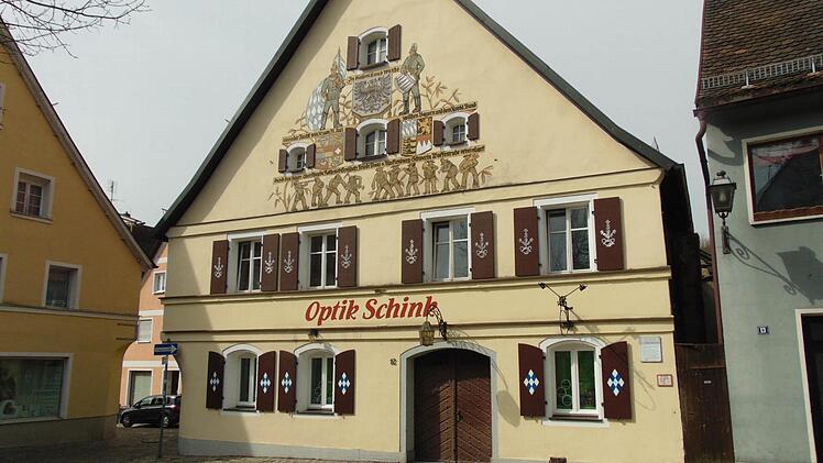 Das geschichtsträchtige "Hotel Alte Post" in Gräfenberg Foto: Petra Malbrich
