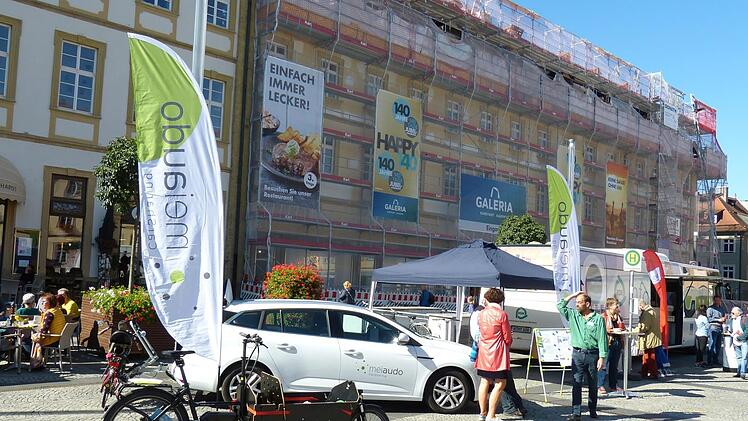 Vom Lastenfahrrad bis zum Bobbycar war am Maxplatz alles vertreten. Alle Fotos: Julian Megerle