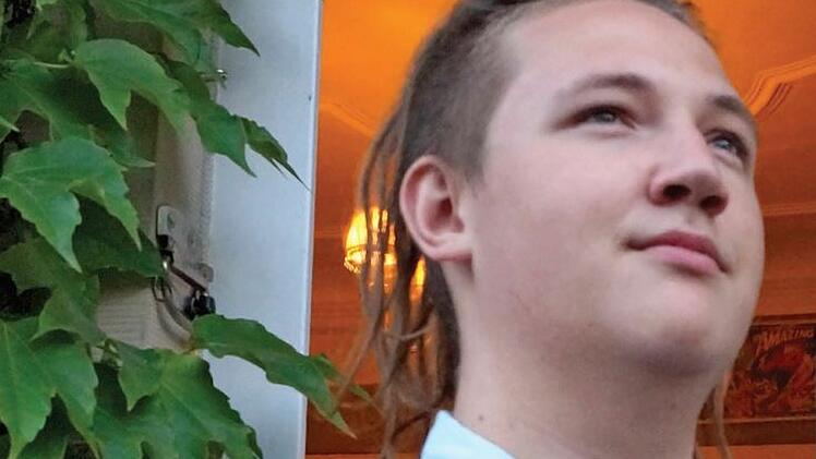 Die Bundestagswahl 2021 im Wahlkreis Bamberg. Der Direktkandidat der PARTEI: Paul Mari (18)