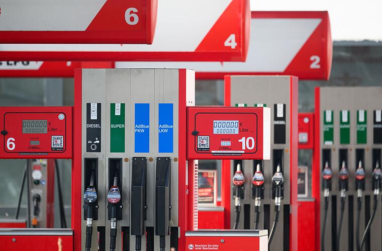 Dieselpreis springt um 12 Cent und kratzt am Allzeithoch