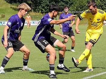 Erster Spieltag: D&ouml;rfleins trifft in einem Spiel achtfach