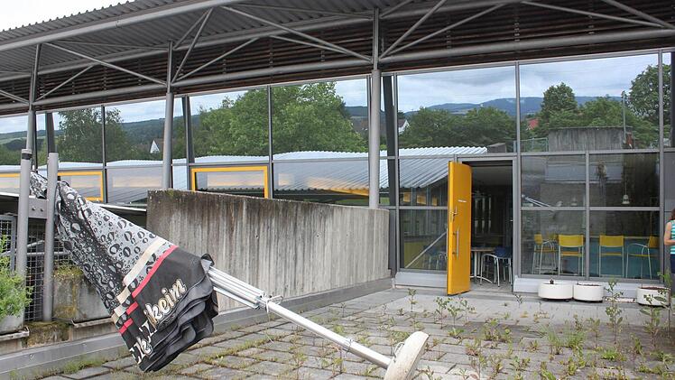 Auf der Terrasse tut sich schon länger nichts mehr. Foto: Popp