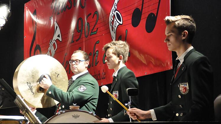Konzert der Trachtenkapelle des Musikvereines OerlenbachFoto: Peter Klopf