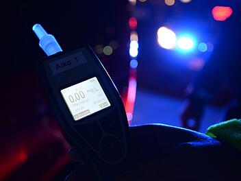 Mit 2 Promille am Steuer erwischt: Fahrer (40) leidet unter seltener Erkrankung